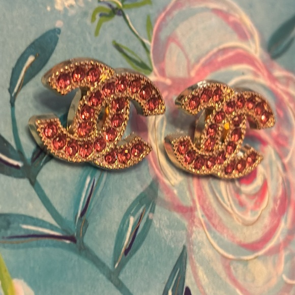 Chanel Pink Rhinestone & Silver CC Buttons - Picture 3 of 8